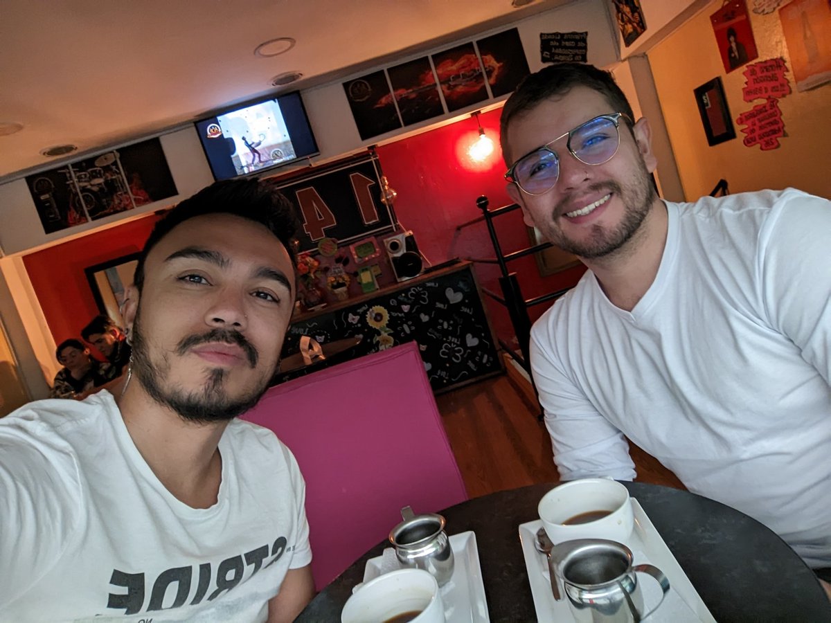 giovanny_aj's tweet image. #horadecafe #loveislove #cafedecolombia #tardeando  🏳️‍🌈 nada mejor que tomar un delicioso café a tu lado ❤️