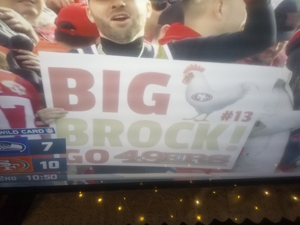 Defiant311's tweet photo. @iowasaint09 Big 🐔 https://t.co/lyl57hLgZM