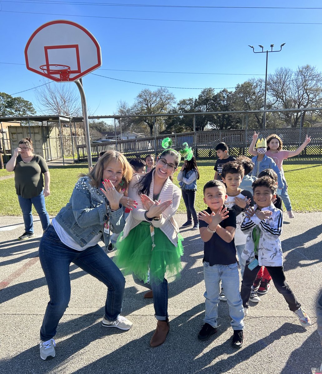 KarenAnai8's tweet image. 💚🎉🦅 @WorshamES_AISD #HouseofRespect #AldineConnected #AceLevelUp #WorshamGlows