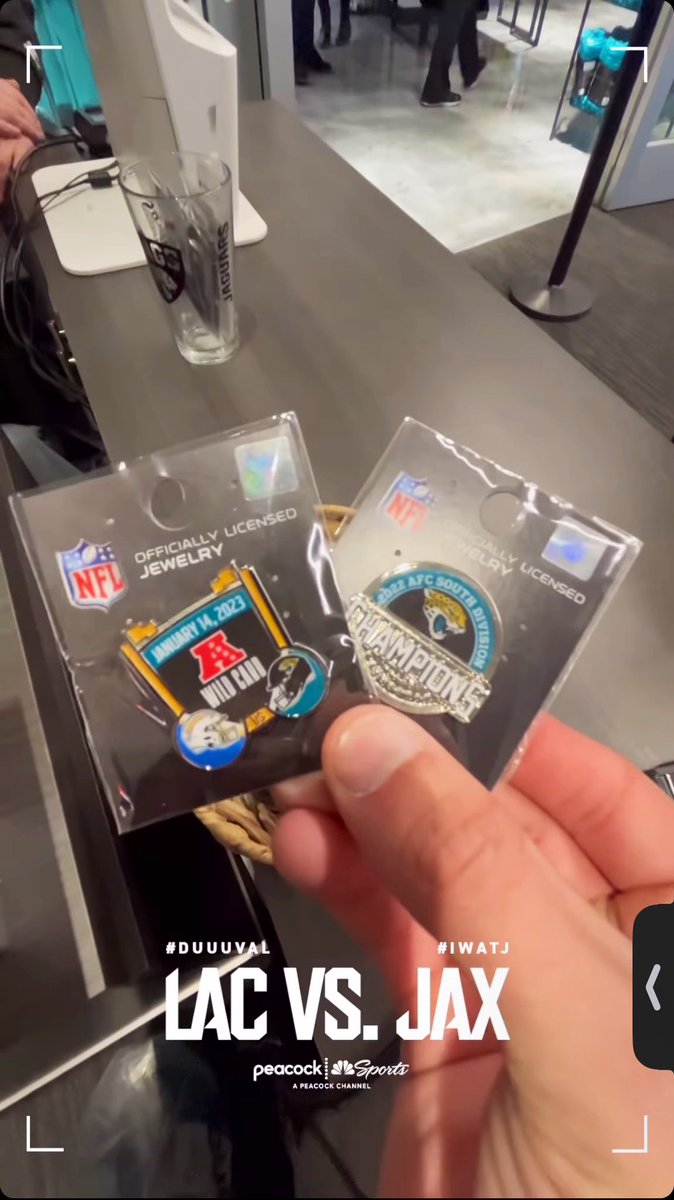 Yo, anyone in Jacksonville can get me one of these pins? 🤔