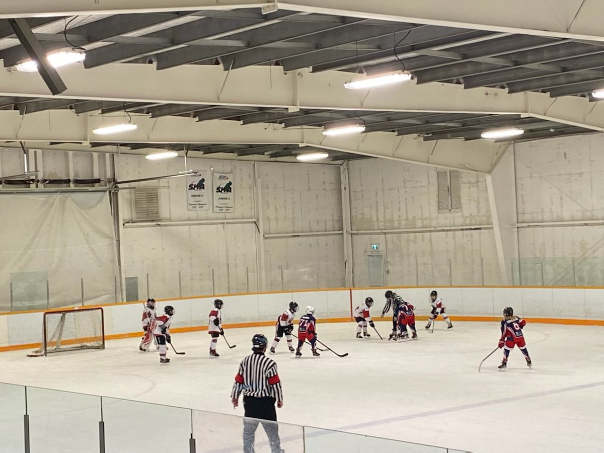 A pair of back to back wins for the U11 Tier 1 Millionaires today in Wolseley! Mills beat the Regina Shamrocks 8-2 and the Prairie Storm Lightning 5-0. Next up is the George Watson U11 Classic in Regina next weekend. #gomillsgo