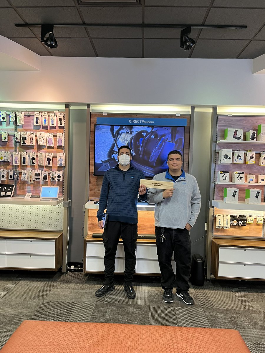 Corey Riddle tweet media