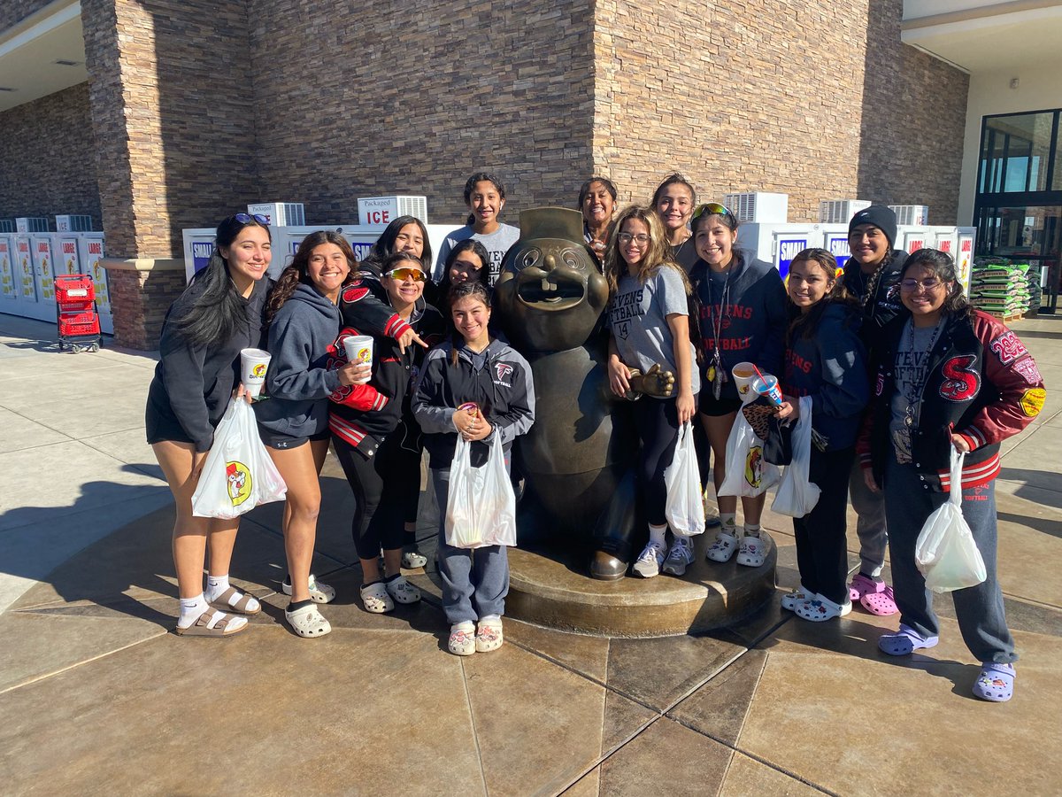 StevensFalconSB's tweet photo. Thank you @tbarmcamps for helping us become a stronger team this weekend. Memories with our teammates are the best memories made #UsAgainstTheWorld https://t.co/OlfqeLAaT2