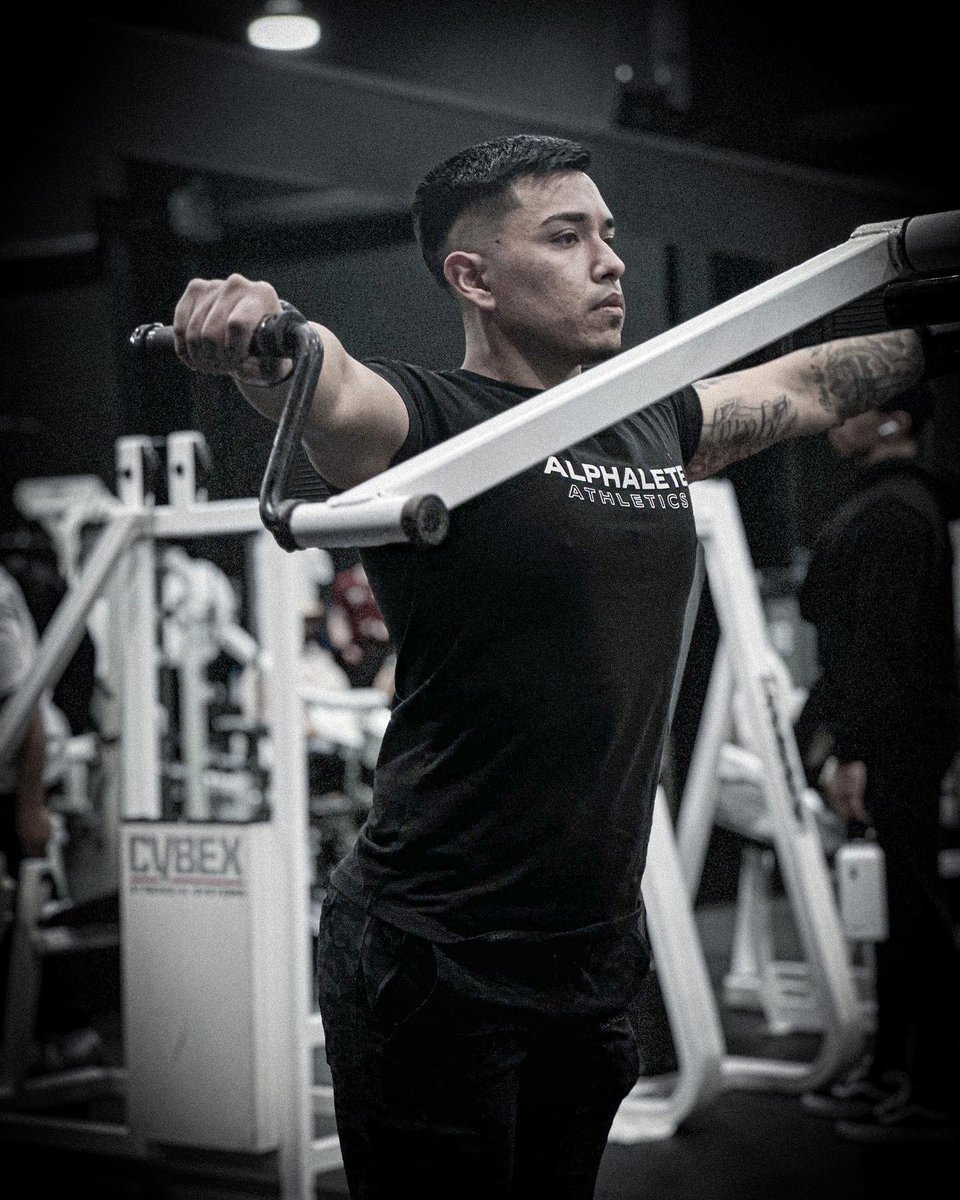 RJairoRosales's tweet image. Eye on the prize… #ClearEyeView @alphalete  @official_alphaland #alphalete #alphaland