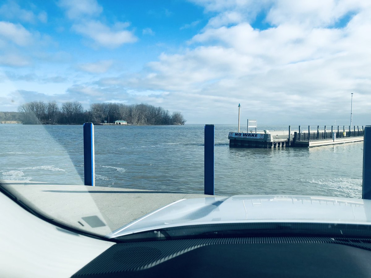 Windsor in its glory miss this city #Windsor