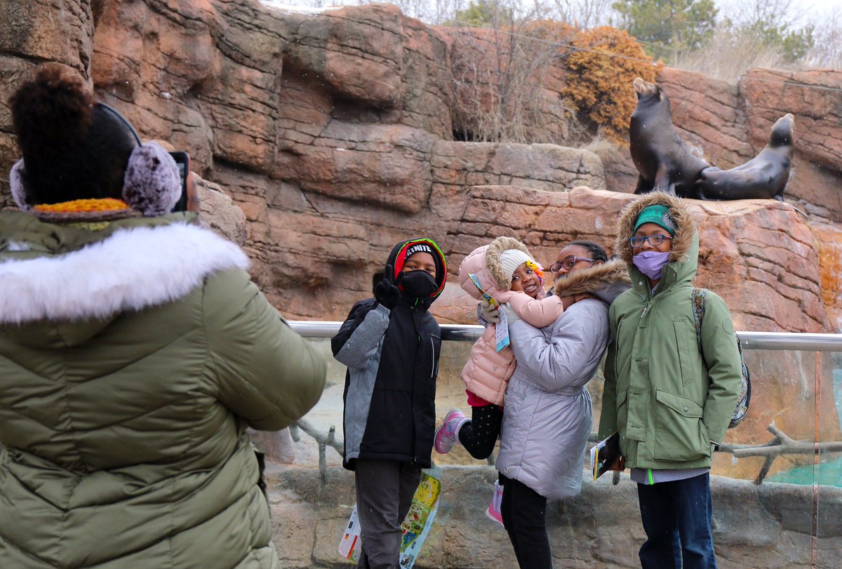 Let's celebrate Dr. Martin Luther King Jr. Day by giving back to our community! We're offering FREE admission on Monday, Jan 16 when you make a monetary donation for <a href="/GleanersFBIndy/">Gleaners Food Bank of Indiana</a>
Details » bit.ly/3GGQpIP 
#MLKDay #givingback