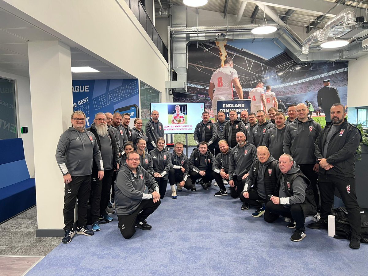 lions_rl's tweet photo. @lions_rl staff showed their respect for Logan Holgate at their meeting today. Our thoughts are with his family, friends and all at @hensingham_arl https://t.co/PIxwYDpJsx