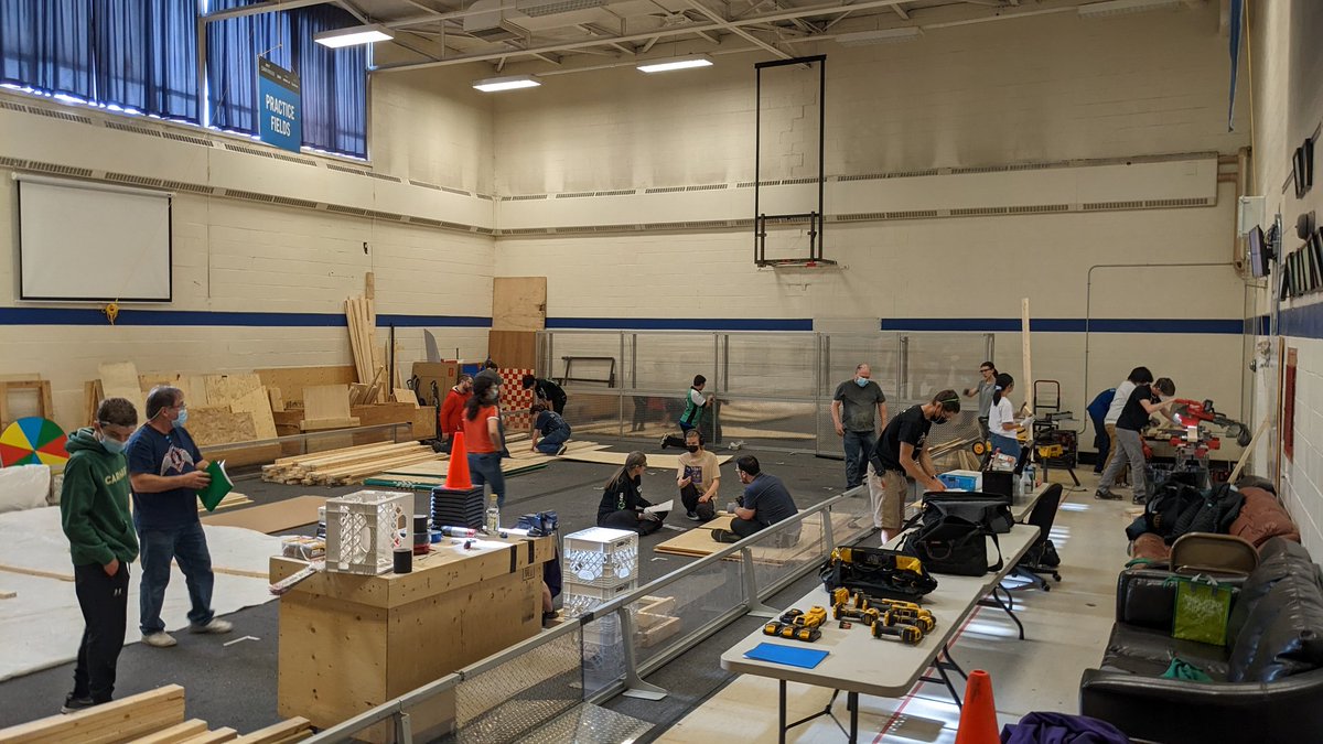 It's field build day! Thanks to good friends @FRC4039 for the alliance. We can't wait to play our first practice match of @FIRSTweets Charged Up! #omgrobots #jdinspire #teamrev