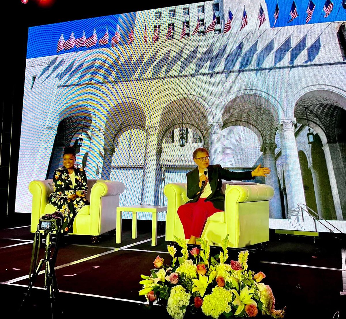 Honored to break bread this morning with my <a href="/LALabor/">Los Angeles County Federation of Labor, AFL-CIO</a> Sisters and Brothers at today’s  MLK Day breakfast honoring the life &amp; legacy of Dr. King! Congrats sister Yvonne Wheeler and the entire LA Fed team!