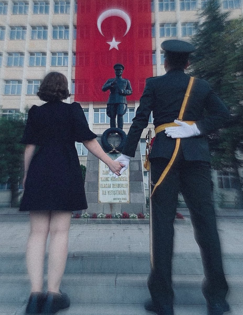 militerenstitu's tweet photo. Tanrını onurlandır, kadınını sev, vatanını koru. https://t.co/RHFV3nW8oV