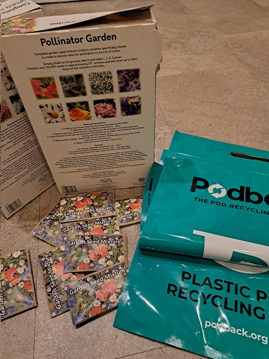 Jennife20770354's tweet photo. Getting everything ready for the @NuTHPathology Sustainability Lauch Event  🧑‍🔬👩‍🔬🔬🌏💚
@ShineLaur4 
@SustainableNUTH
@NewcastleHosps
@GreenerNHS 
@LEAFinLabs 
@IBMScience https://t.co/OifnJBO5Y7