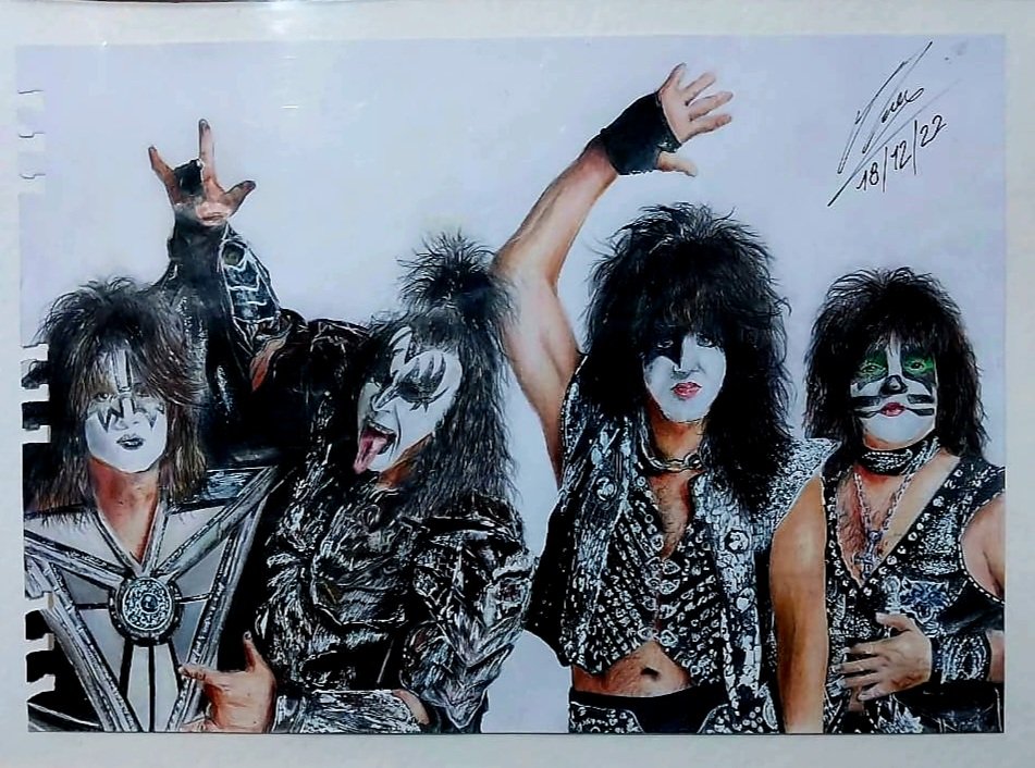 kiss's tweet photo. #KISSFanArt! Awesome! We love seeing your talent, #KISSARMY. You make us proud! 

 Thanks for sharing &amp; keep them coming! #KISSARMYROCKS! https://t.co/kkBQy7rHkq