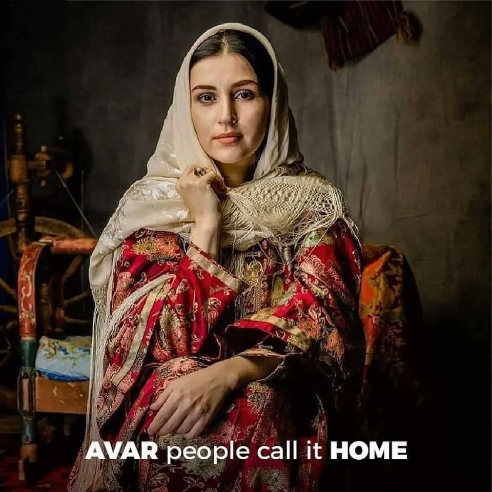 NahidGuluzade's tweet photo. Azerbaijan is a multinational country, the cultural, ethnic and religious diversity of society is our great asset. More than 120 nationalities live in #Azerbaijan We do not divide people into religions and nationalities, we respect everyone. #wecallithome ❤️🇦🇿 https://t.co/3ntAxAWg2v