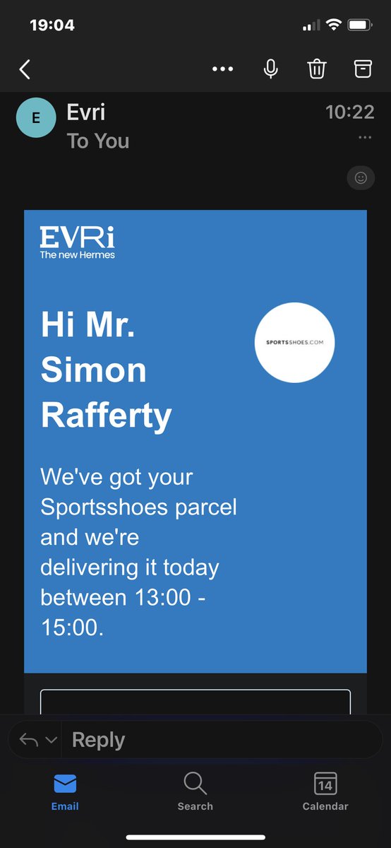 SimonRafferty's tweet photo. #Evri New name, same crap service! https://t.co/4xnd9oUiT0