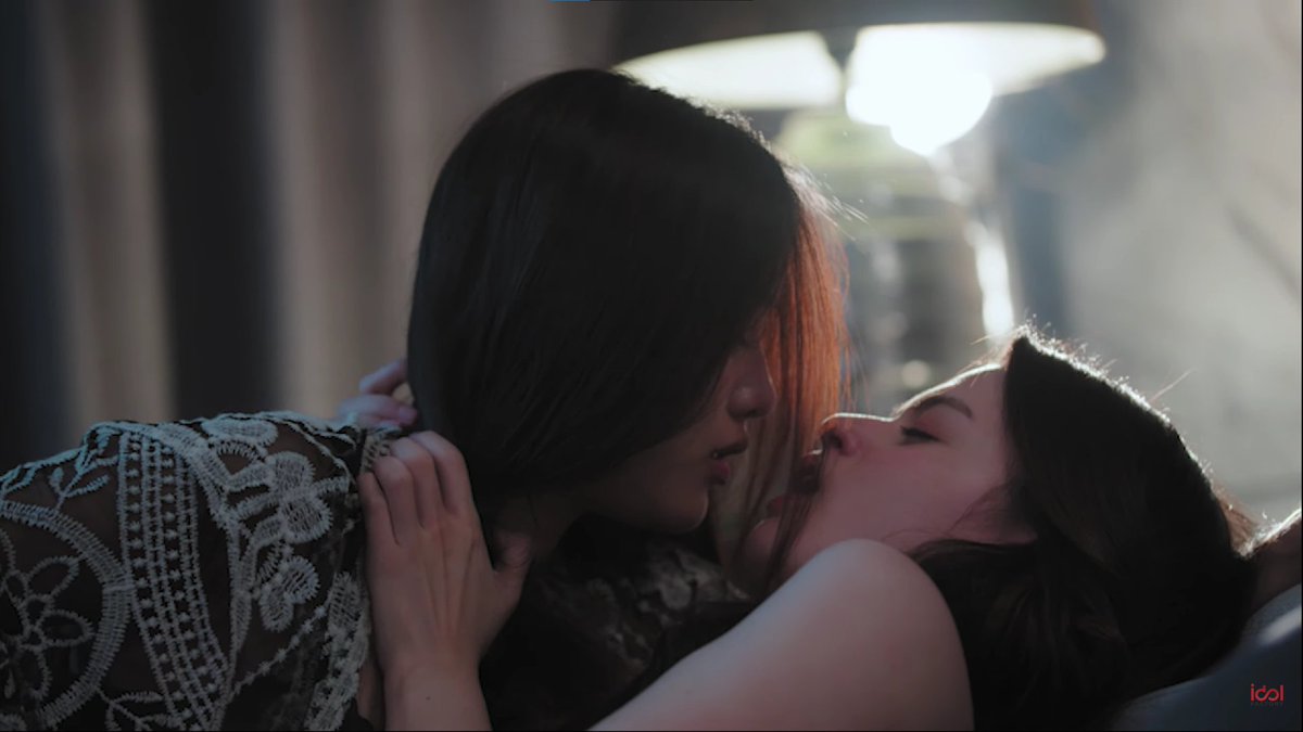 mandarinihater's tweet photo. And in this moment, the whole world stopped. 
#ทฤษฎีสีชมพูEP8
#GAPtheseries 
#GAPtheseriesep8 https://t.co/dH68Kh91iV