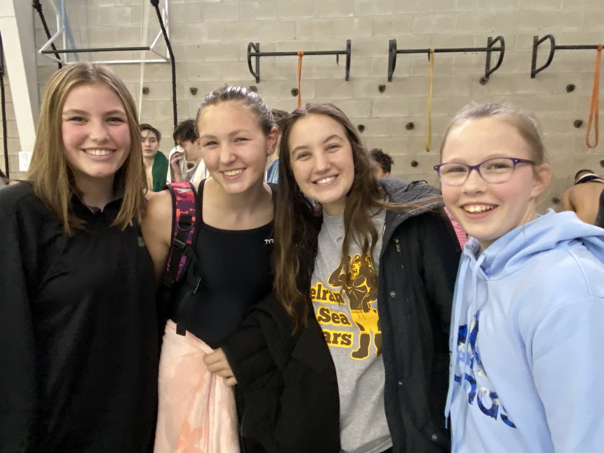 Alumni Michele Langowski coming out to cheer on her sisters!! Future bear Julia Langowski!!! Go bears!!!