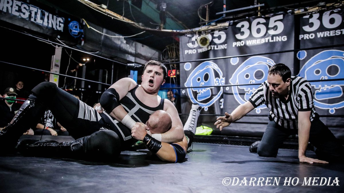 DarrenHoMedia's tweet photo. Devon Shooter vs. @ElliotTyler_ at @365pw's 'Holiday Hangover' at #TheCarltonPerformingArtsHub in Esquimalt on Jan. 7th.
#365pw #365pro #365prowrestling #DevonShooter #ElliottTyler #independentwrestling #prowrestling #professionalwrestling #prowrestlingphotography # #wwe #aew https://t.co/vhsbRKyfnq