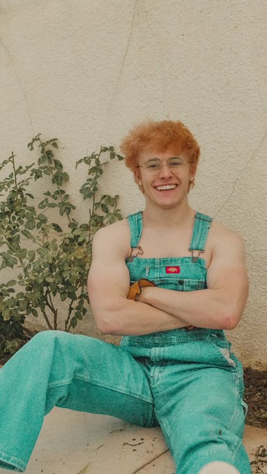 New garden video is up ? https://t.co/CE8nQpjIjb