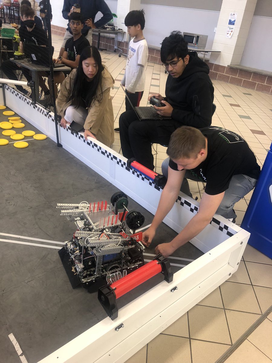 DragonsCTE's tweet photo. Carroll robotics students getting geared up for VEX tournament today @CarrollHigh #CarrollCTE https://t.co/yRT7R920ba