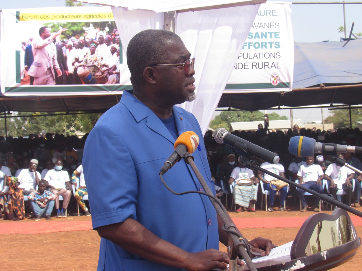 cantcheki's tweet photo. Clôture du Forum des Producteurs Agricoles du Togo (FOPAT) étape Savanes ce 14/01/23 par le Chef de l'État @FEGnassingbe qui a rencontré les producteurs à l'occasion.D'enormes recommandations pour un lendemain meilleur du producteur togolais. #tgtwittos https://t.co/nsrBhFRyad