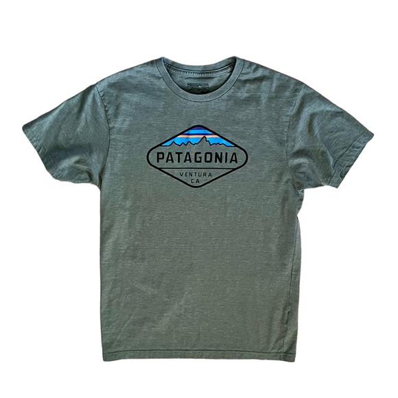 callaham1909's tweet photo. So good I had to share! Check out all the items I'm loving on @Poshmarkapp from @mmadonna40 @msupergn #poshmark #fashion #style #shopmycloset #thesecretposhergame #patagonia #kathrono: https://t.co/gXHwS1X7PK https://t.co/5FtGGcBDhf