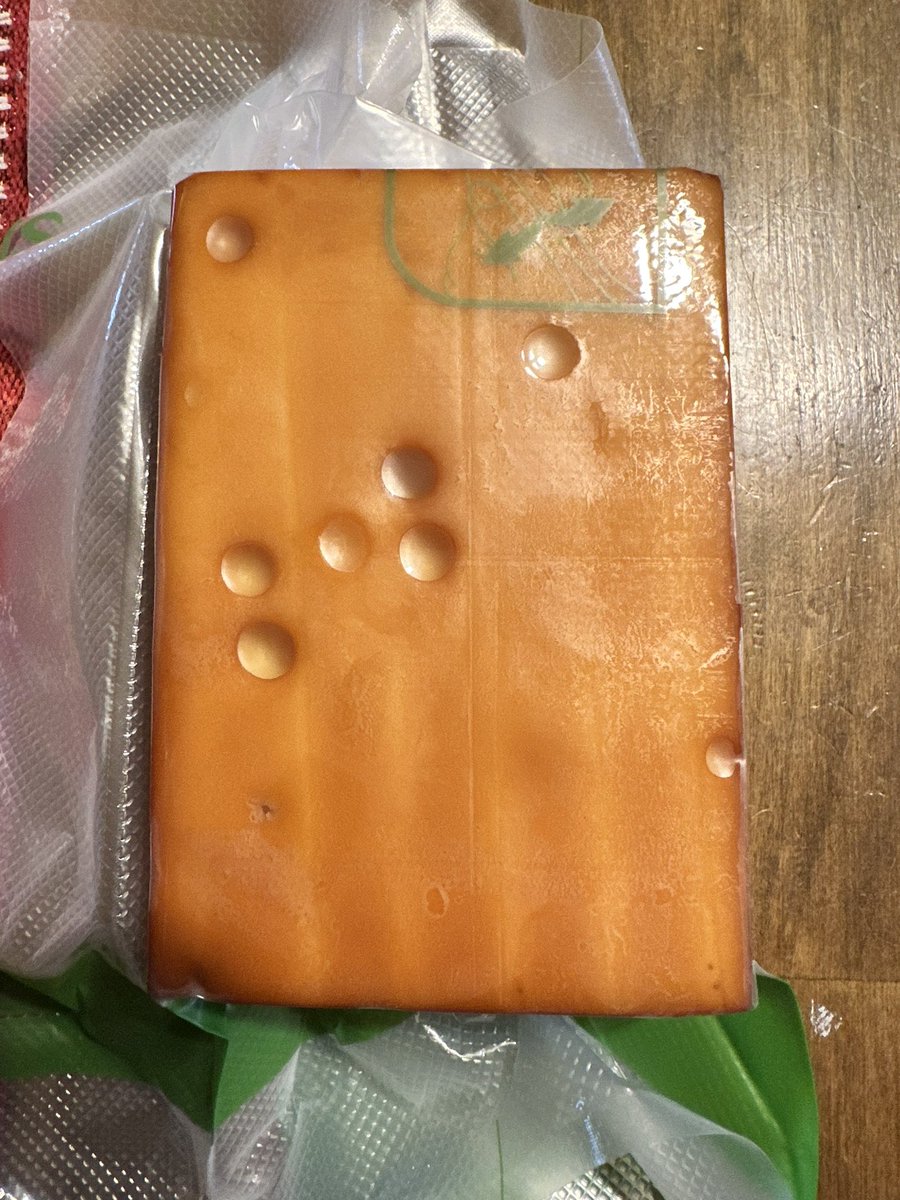 smokingwithsean's tweet image. Can’t wait to cut into this in about a week. #coldsmoked #cheese #pitbarrelcooker
