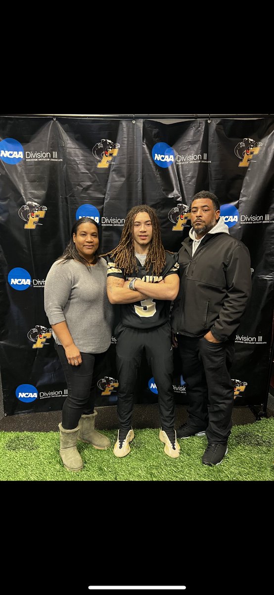 Kaleb_Shelton3's tweet photo. After a great visit I’m Blessed to received my 3rd offer from Ferrum College @coachcadamsFC @Coach_Mac22 https://t.co/uzwNQSmmN0
