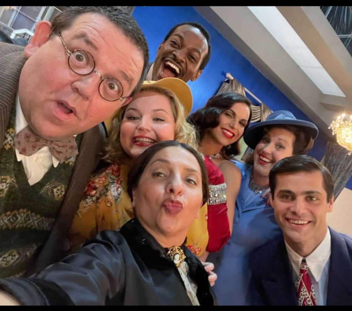 LParrillaNews_'s tweet photo. When #MarcCherry decided to bring these incredibly talented people together in one room and created #WhyWomenKill ๐๐ฝ๐ช
#thebestcast #wwk #1949 #potd
๐ธ: @lanaparrilla IG https://t.co/Gx1bbKMv57