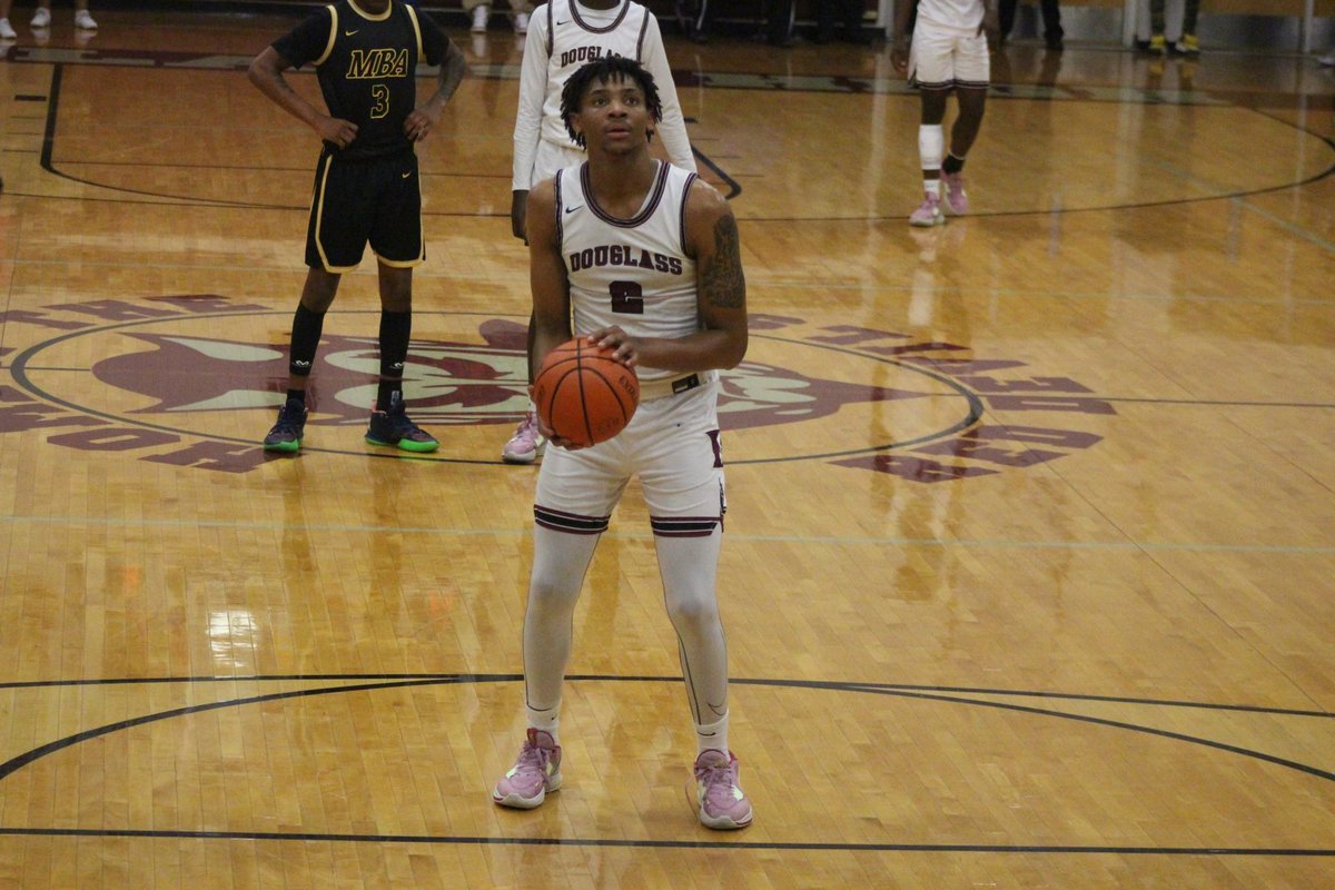 DouglassHighSchoolHoops tweet media