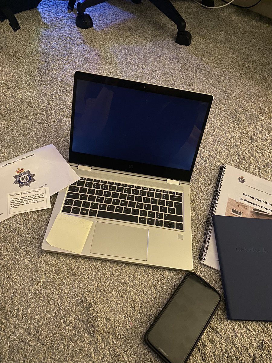 Darbs8797's tweet image. First week done and my brain is fried 😂roll on the next 22 weeks 🤯