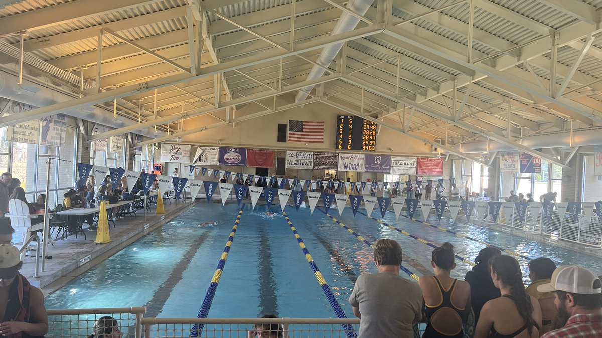 Last regular varsity swim meet of the season! Good luck everyone!! 💙