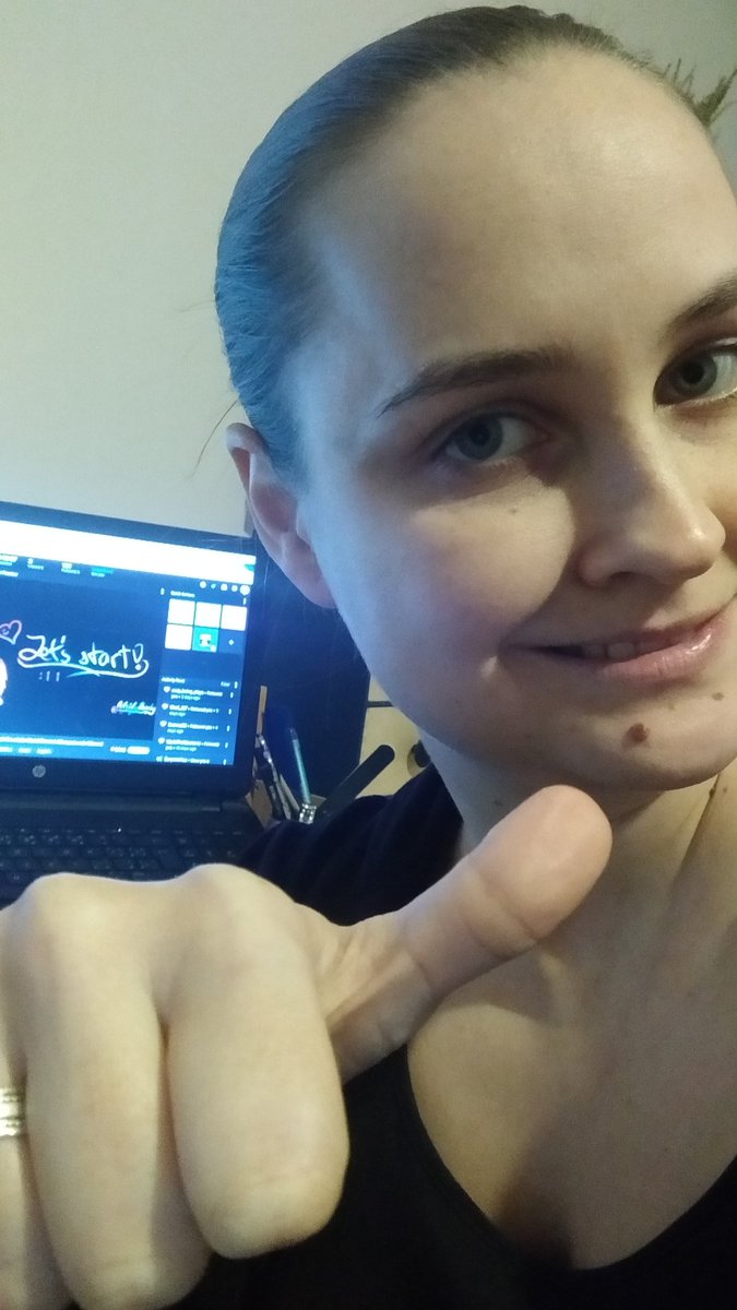 Astrid_Roseby's tweet photo. They say I'm live on a Saturday but I don't believe them. See this for yourself.
https://t.co/vdypOJyUwv https://t.co/UuDZCZ8Ix0