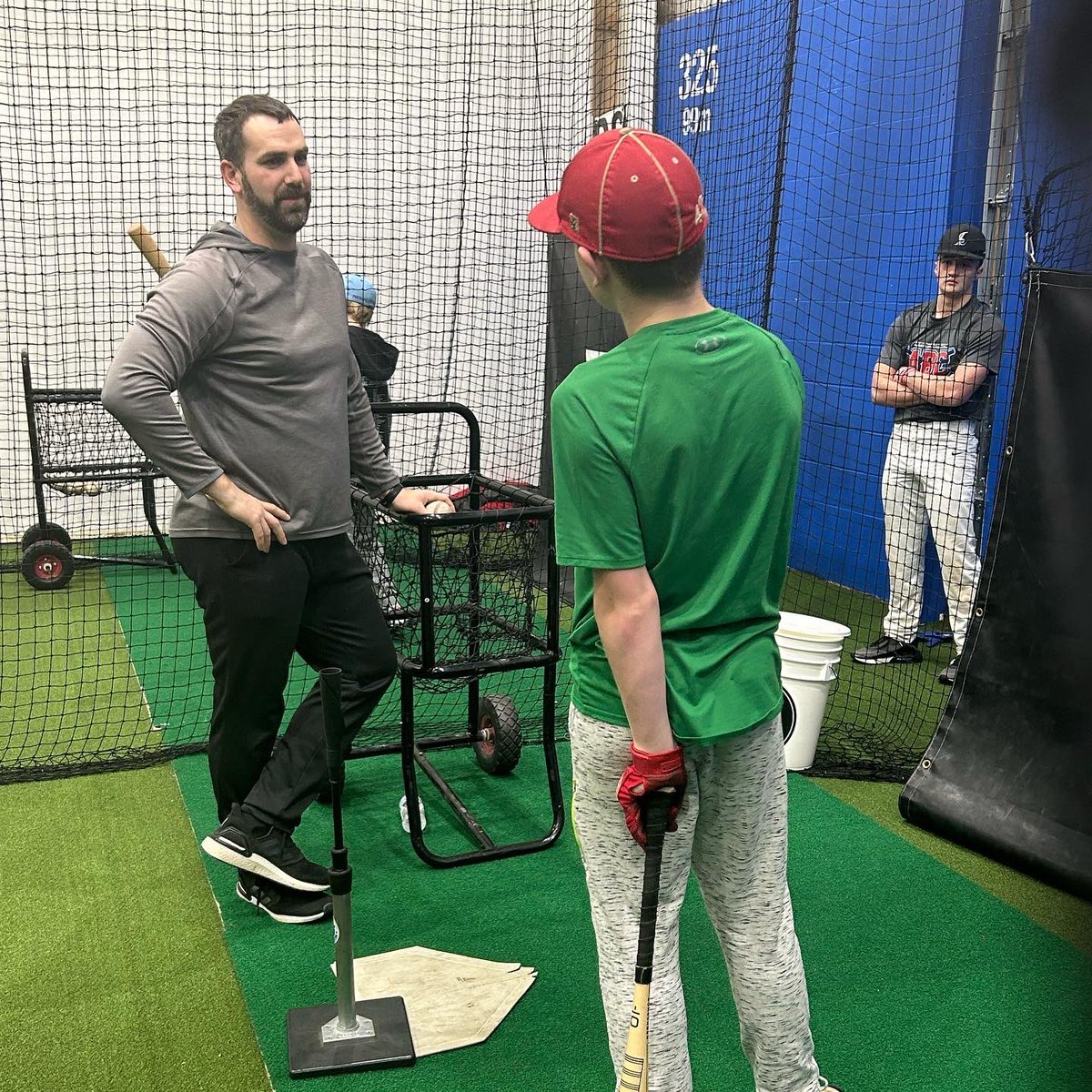 SampsHackShack's tweet image. Coach Pascoe is in the building working with our #shackletes! 

#BaseballTraining #BaseballLessons #SoftballTraining #SoftballLessons #HittingCoach #PitchingCoach