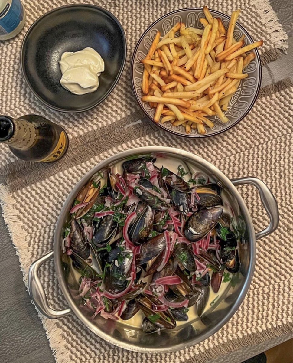 KevinMSpencer's tweet photo. Holy Mouley! #dinner https://t.co/v45ZNqmJt8