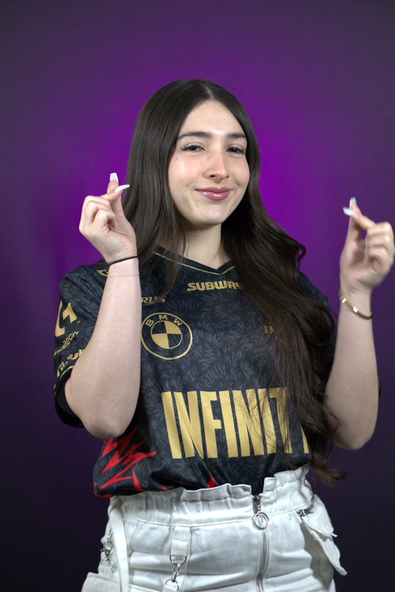 InFinitye_sport's tweet photo. ¡GANA NUESTRA JERSEY OFICIAL! 💣

Sorteamos tres de nuestras nuevas jerseys🤯

▶ Seguir a: @InFinitye_sport, @PapiSosa0, @pichuwtf y @Nezumivy.
▶ Dar RT y Like.
▶ Comentar el # de tu Creador favorito.

🗓️ Se sortea el 18/10
🌎 Aplica a todo LATAM👀

#goINF ♾ #LLA 🏆 #KappaMX https://t.co/fo9tHJAqqh
