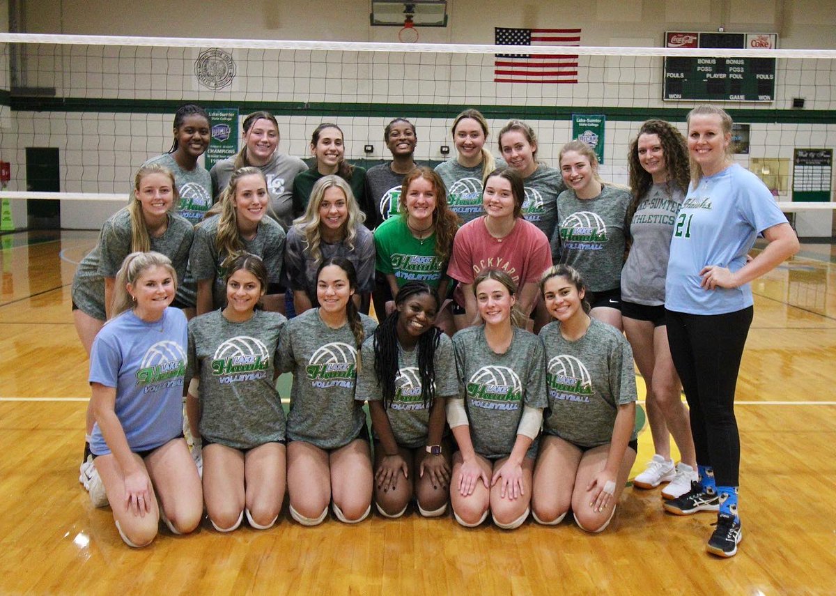 It’s always great to see past Lakehawks (and Lakers) get together with our current Lakehawks!  #WingsUp