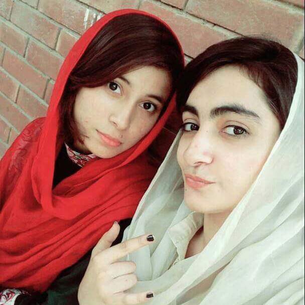 Couplesgoal5's tweet photo. Me and my lesbian partner https://t.co/khtFEdQUAv