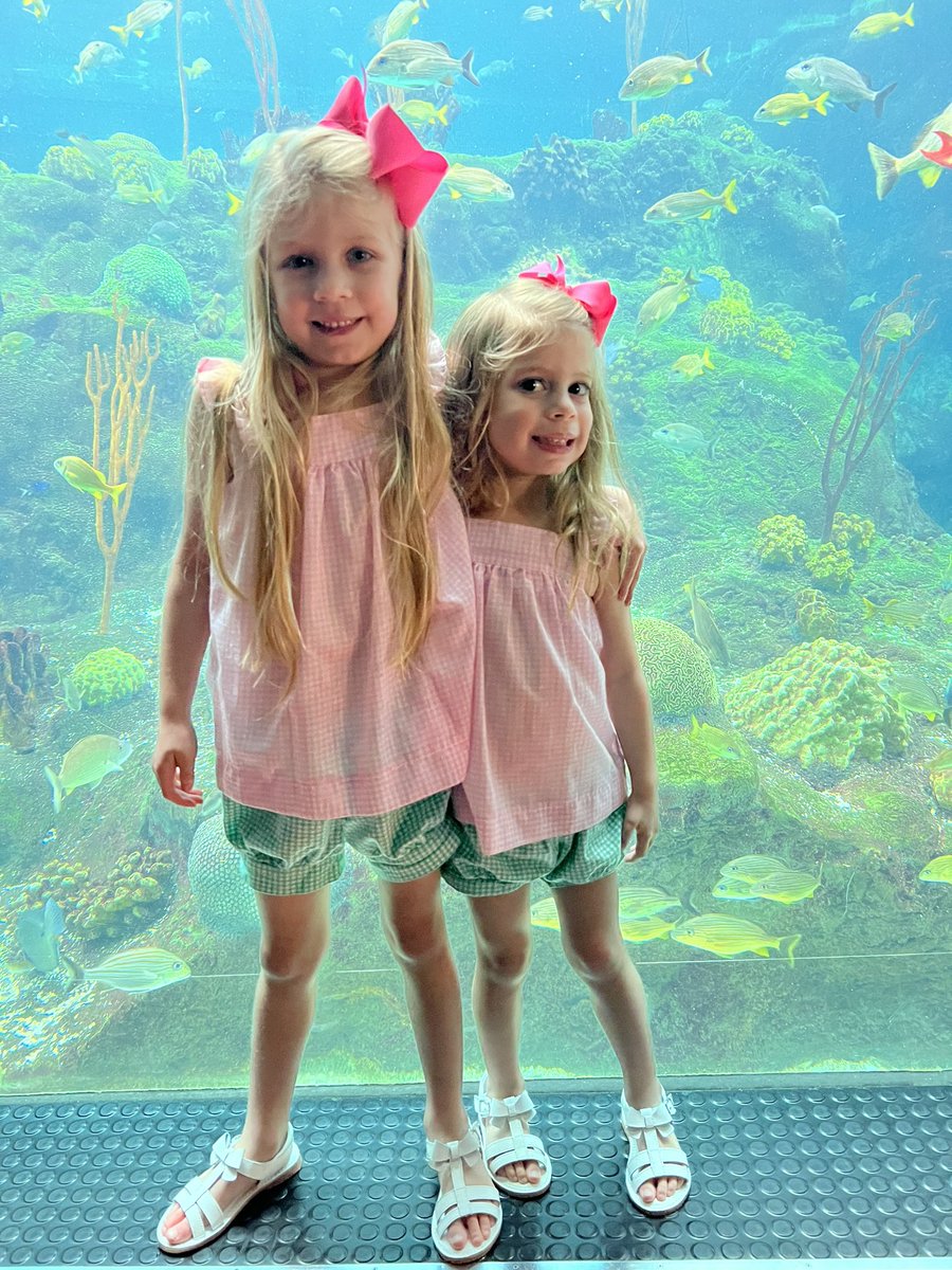 jenbielema's tweet photo. Birthdays were different this year, but I’m thankful we were together. My heart melts when our girls see you; they admire you so much. I look forward to our girls having the relationships with you like I had with my dad. We love and appreciate you every day. @BretBielema https://t.co/CLp2wgdxko