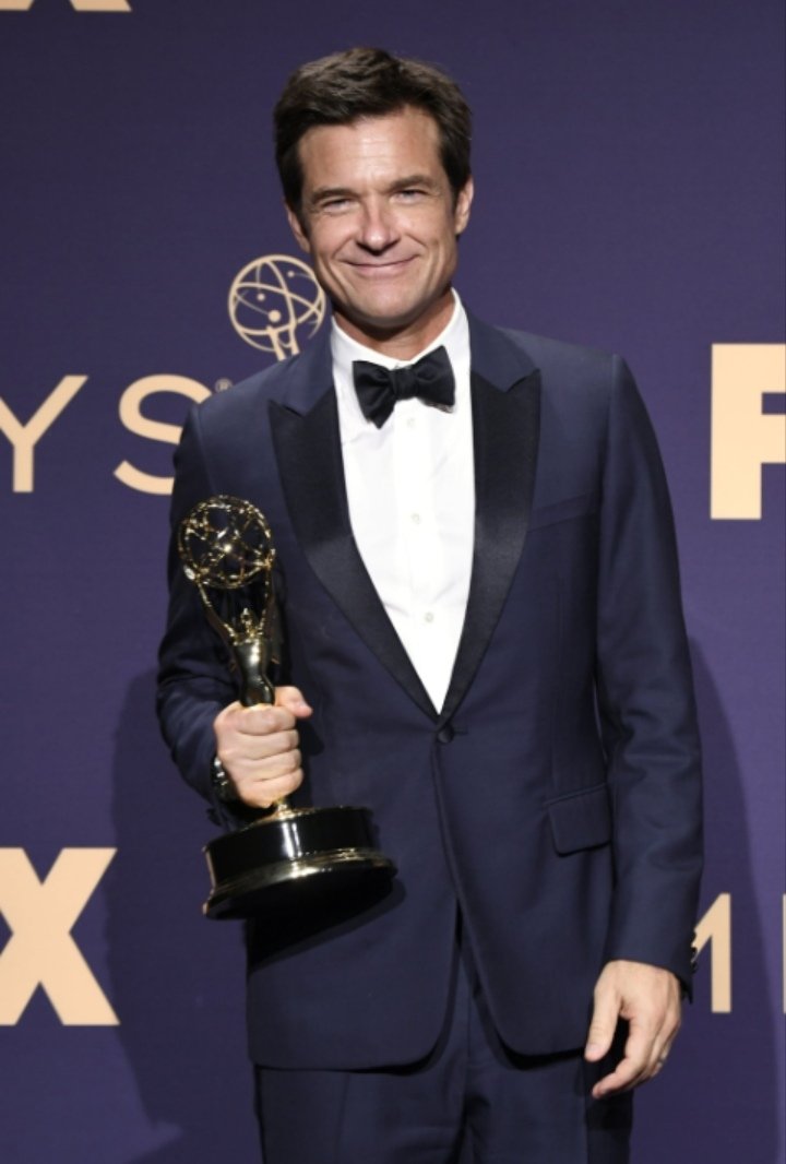 Happy Birthday, Jason Bateman ( One of the best artists working in the industry today. 