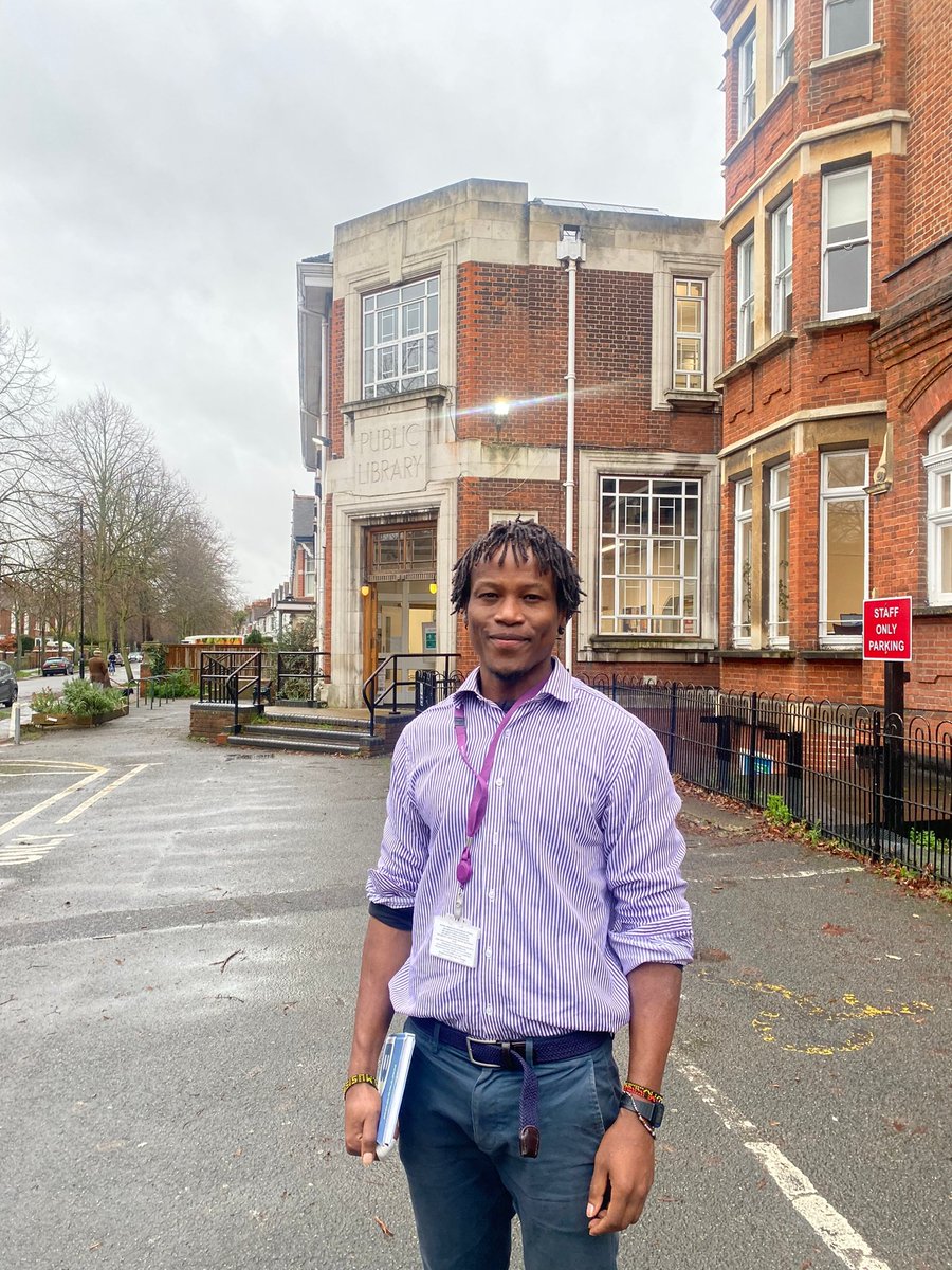 RonnieMushiso's tweet photo. Hours earlier it was my honoured duty to hold surgery at the #chiswicklibrary  #democracy https://t.co/Br24T6Obmz