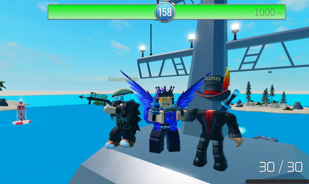 Having fun with <a href="/Xumzy_/">Xumzy</a> &amp; <a href="/9086Dragon/">dragon_9086</a> in Sharkbite 2! 🧡 #Roblox