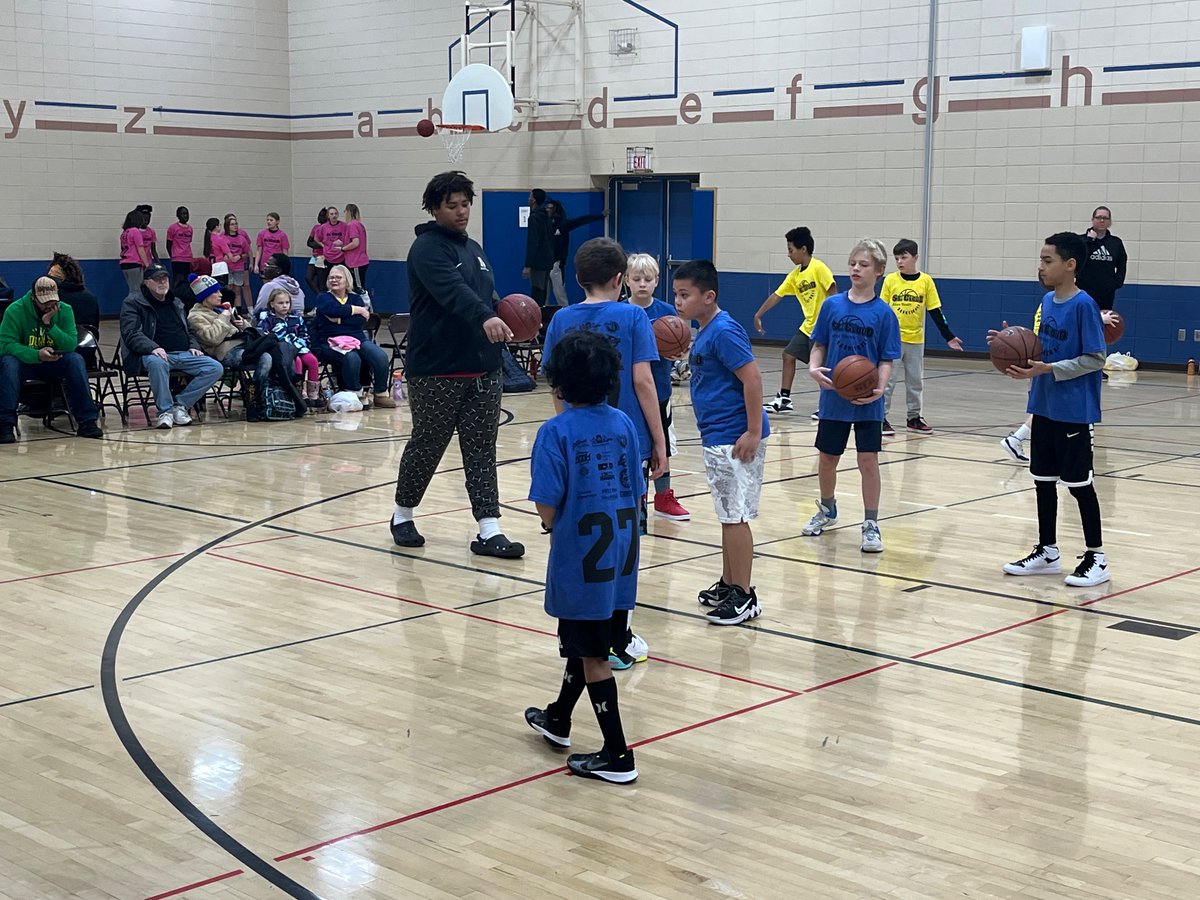 Had a terrific showing at SCAYBA in house! Our boys did a tremendous job giving back and showing our young community athletes what Apollo Basketball is about! We couldn’t be more proud of them! Here’s some pictures we took! #ApolloProud
