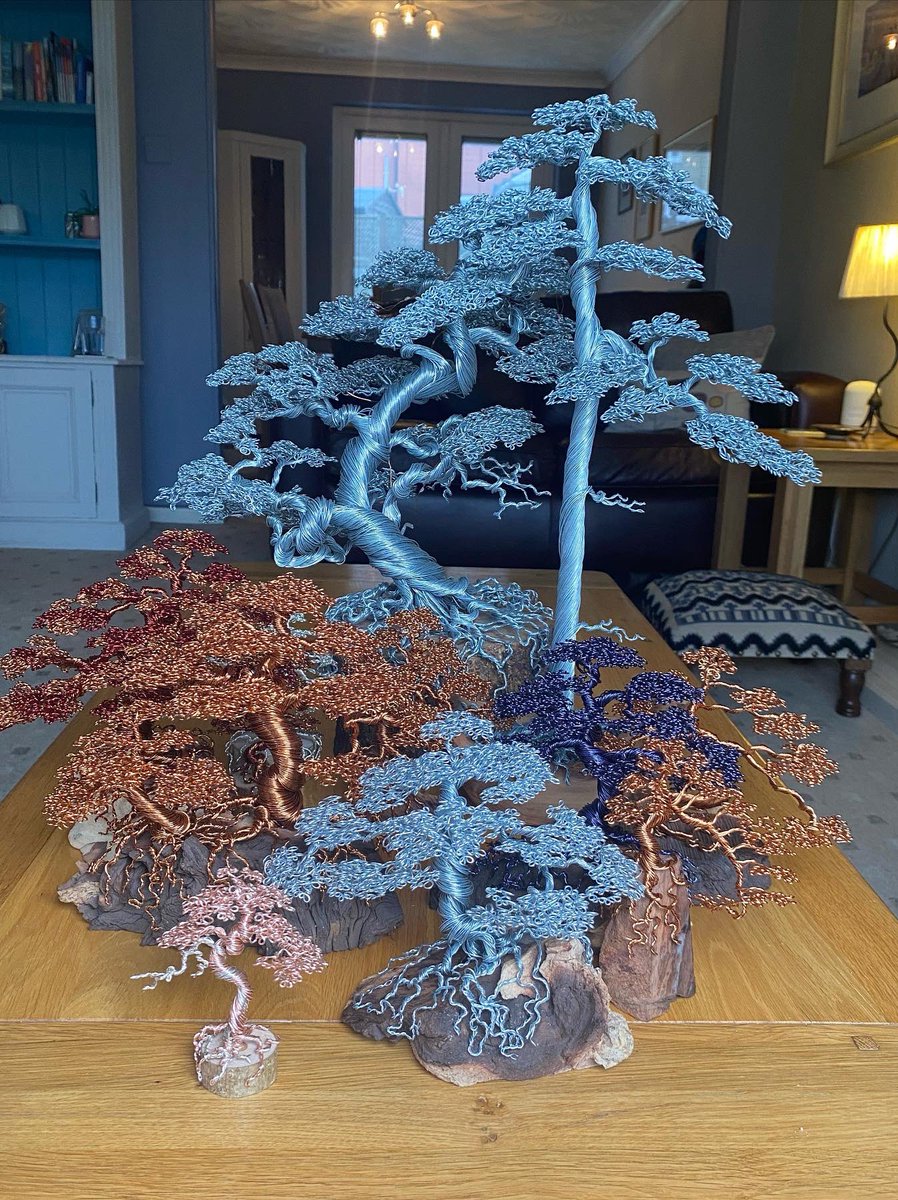 Some additions to my metal forest that I made over the new year 🛠️🌲🌳#artist #sculprure #wiretree #wireart #bonsai #forest #trees