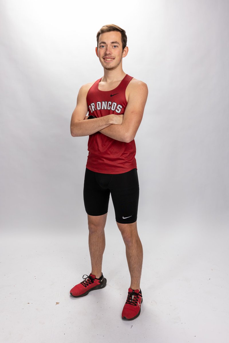 HCBroncoXCTF's tweet photo. Results of the Men’s 4x800m Relay:
🥇Hastings wins - 8:36.21
Relay runners - DeShawn Burks, Alec Garcia, Tatum Jelleberg, Tyler Salter https://t.co/19GacWKP2G