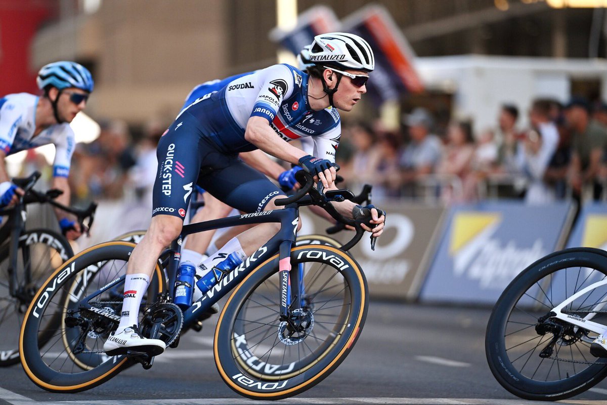 soudalquickstep's tweet photo. Full gas in Adelaide 💨

Photo: @GettySport https://t.co/J8lSKcdDzc