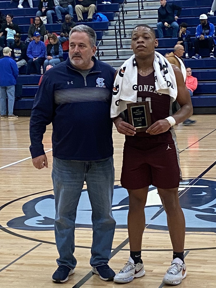 Henderson County Sports Report 🏀⚾️🏈⚽️🥎🏃‍♂️ tweet media