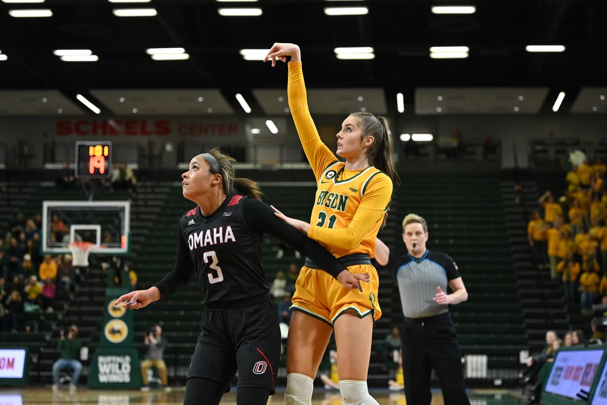 Season-high 18 points for Elle Evans! 💪