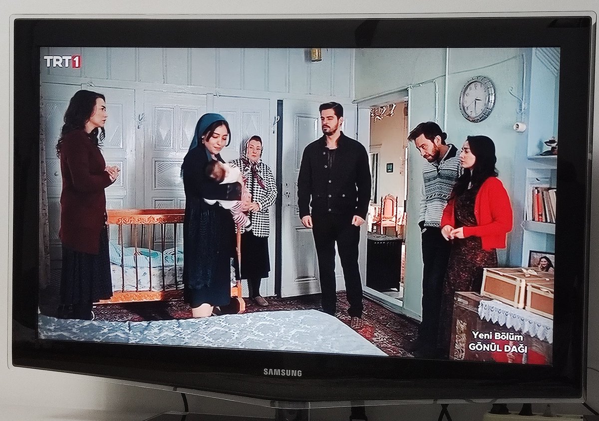 Yemin ediyorum gerim gerim gerdiniz bizi 😒
#AnaOcağı
#GönülDağı ⛰️🐎
#ÖzüSözüİnsan 
<a href="/trt1/">TRT 1</a> <a href="/gonuldagitrt/">Gönül Dağı</a>