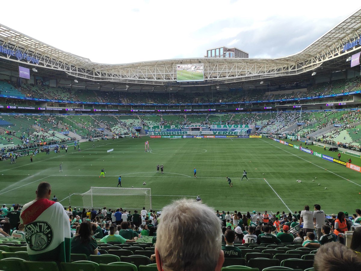 Em casa pra mais uma estreia 👊🏻⚽💚🐷🪐 #avantipalestra #paulista #paulistao #paulistão #palmeiras #palmeirasminhavidaévocê #palestraitalia #palestra #palmeirense #palmeirasonline #porcoverso