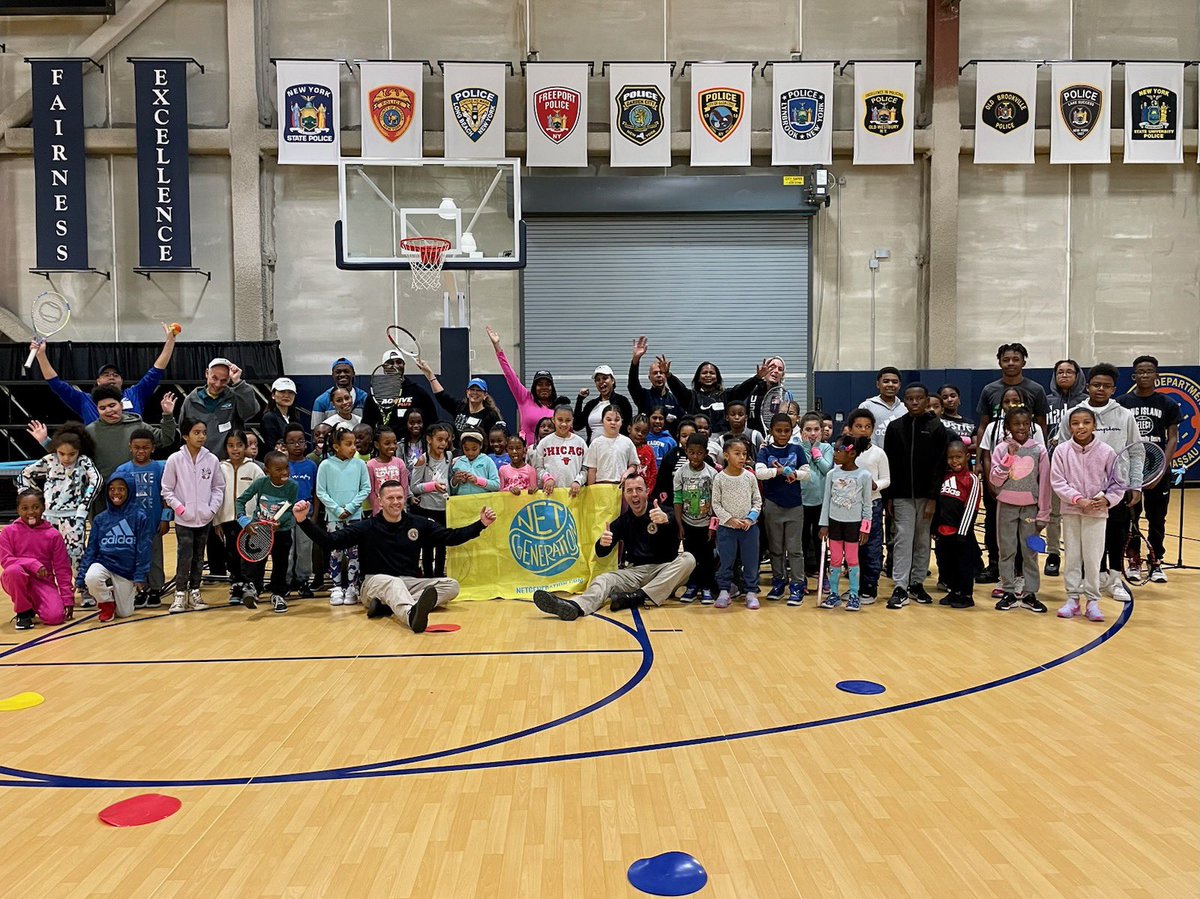 NassauCountyPAL's tweet photo. Baldwin PAL with the assistance of USTA ran a tennis clinic today.

116 kids participated in all the skills of Tennis! 

The kids had a blast, a lot of fun for all! 
@NassauCountyPD @nassaucountypba @baldwinpal https://t.co/DoE9HwNIPK